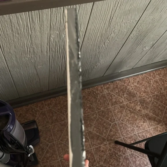 Hand Made Acrylic Painting 11”x14” Snowy Cabin by the lake - Picture 5 of 5